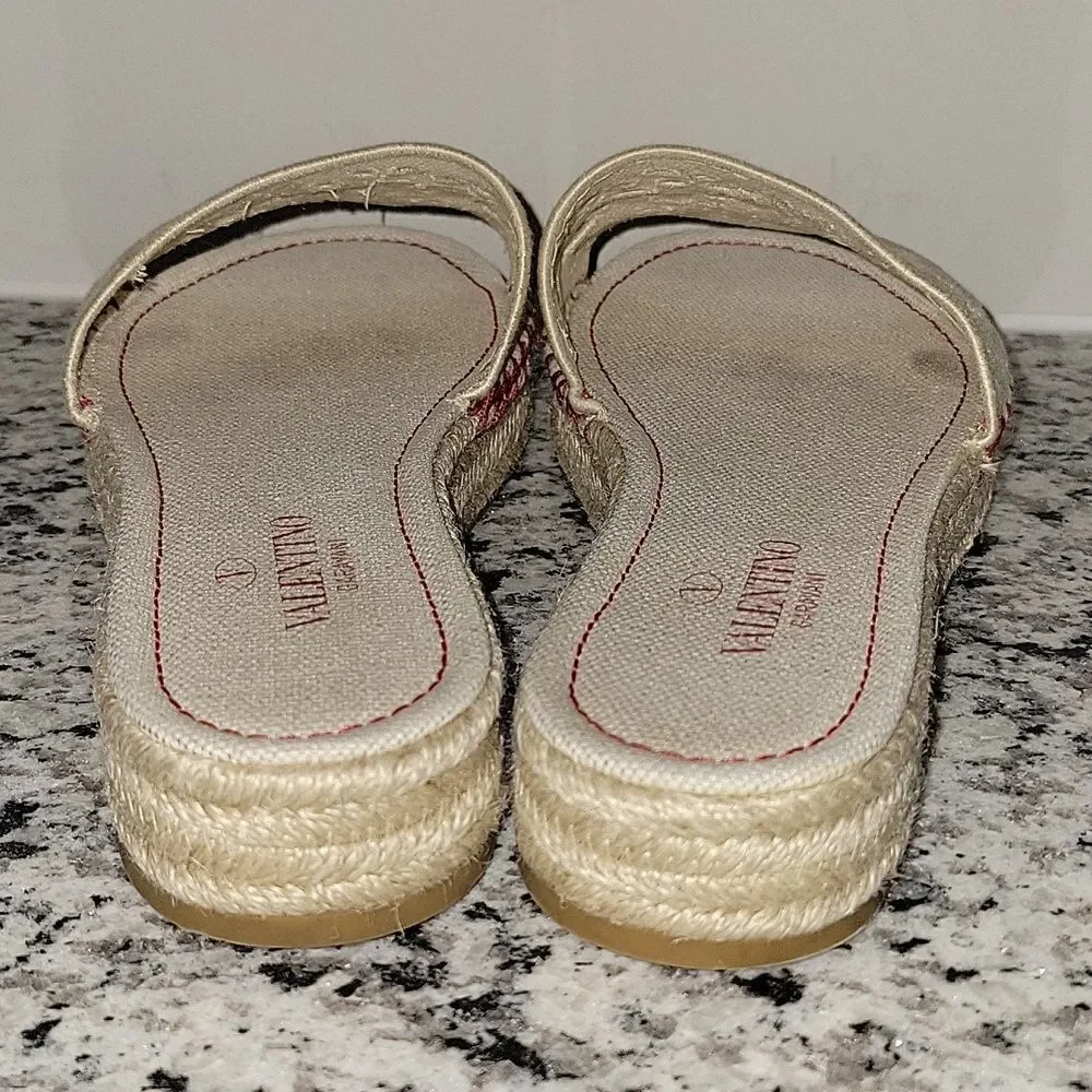 VALENTINO GARAVANI Atelier Eyelet Flat Espadrille Slide Sandals Natural 37.5